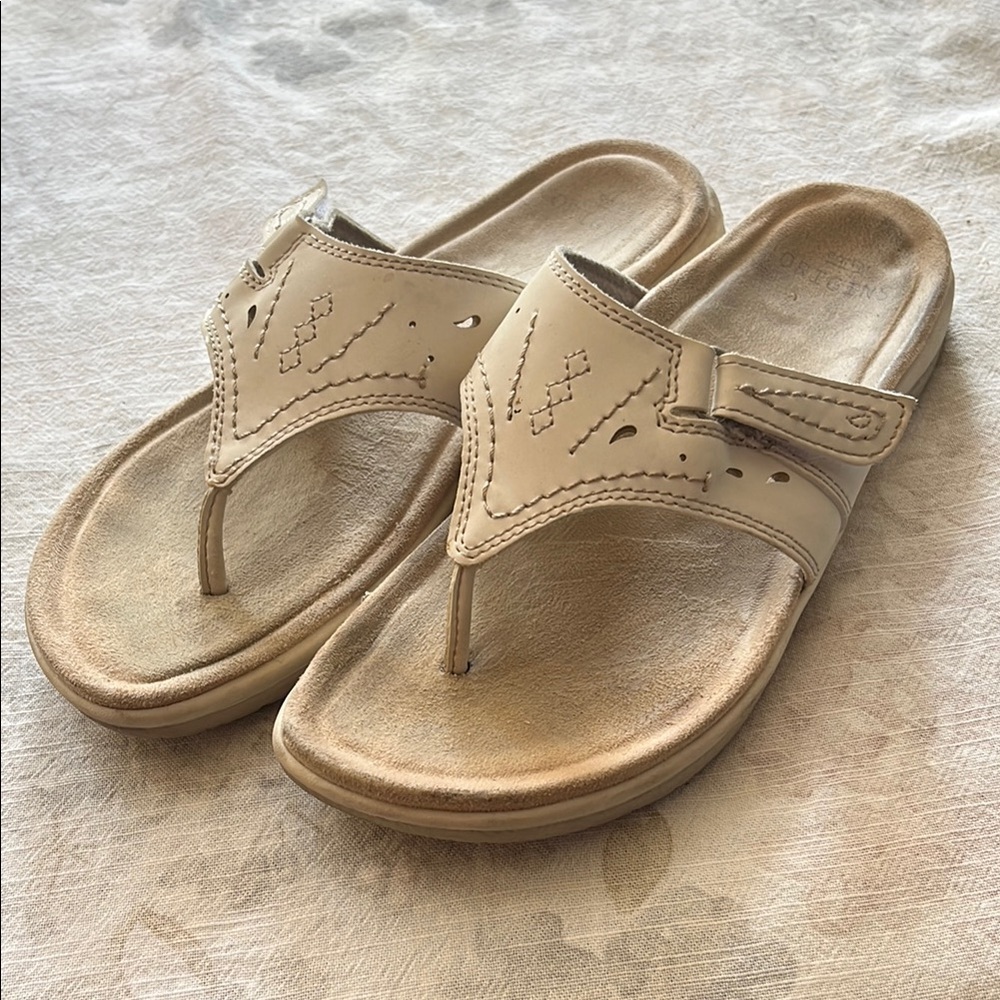 Earth Origins Cream Sandals with Cushioned Footbed